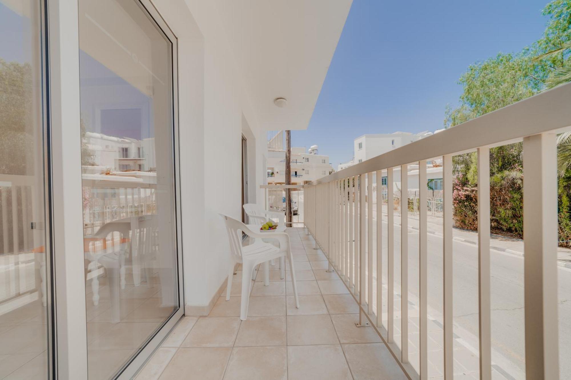Christos Napa Apartments Айя-Напа Экстерьер фото